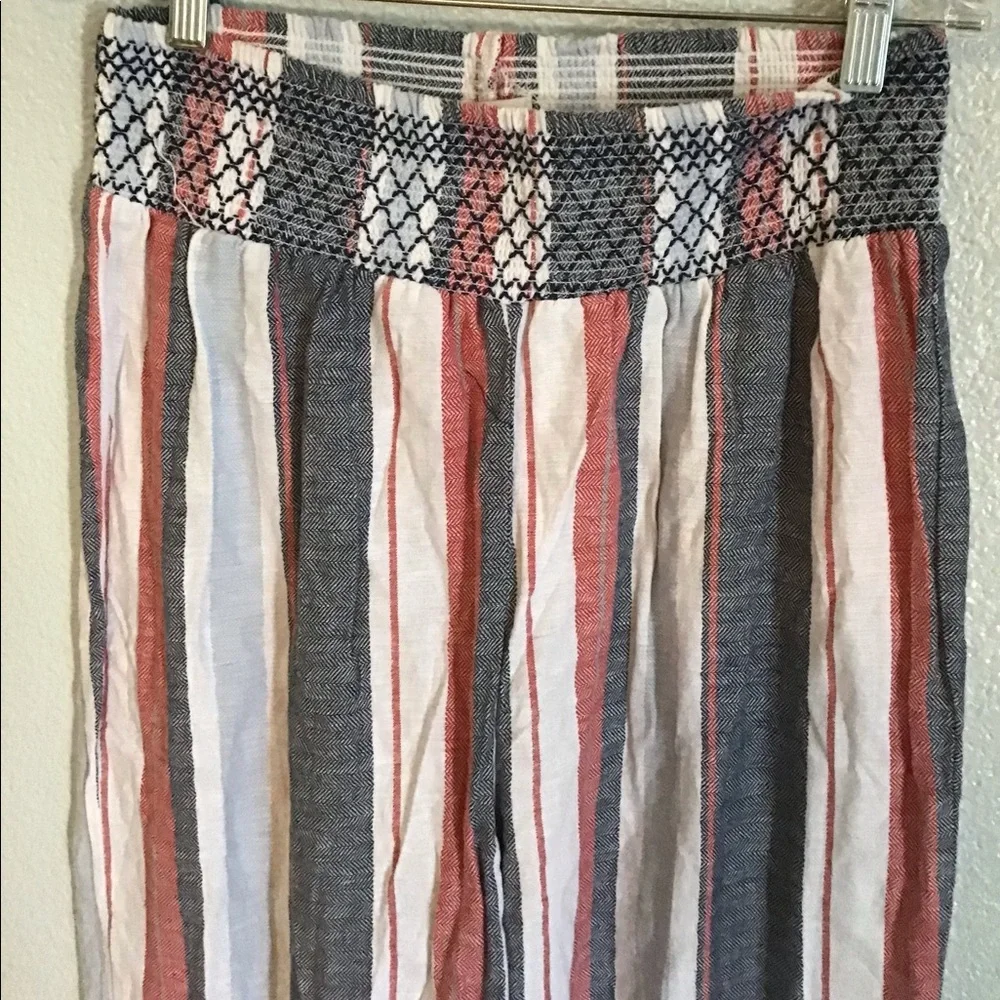 Style Me  Linen Blend Wide Leg Pant - Picture 3 of 7